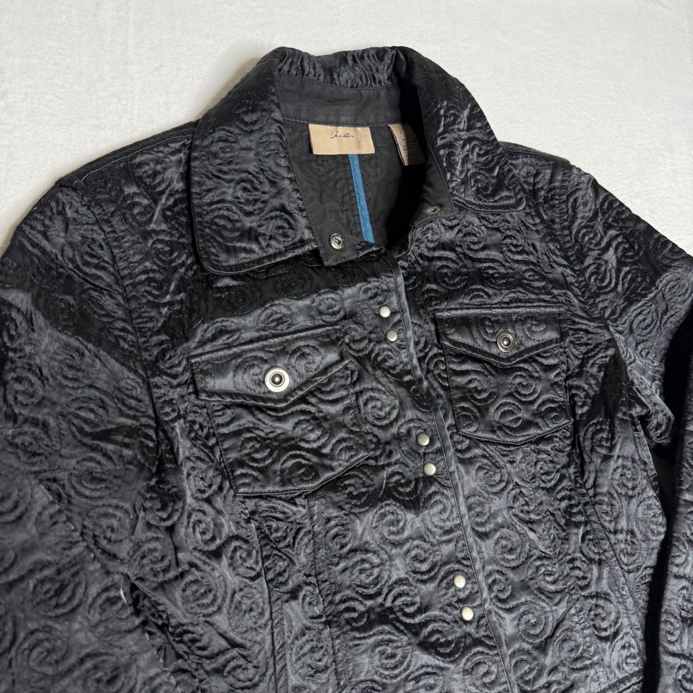 I.E. Black Jacquard Rose Quilted‎ Bomber Jacket Women's Size Small Boho Gothic